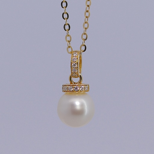 18K Gold Pendant with Stone and Pearl